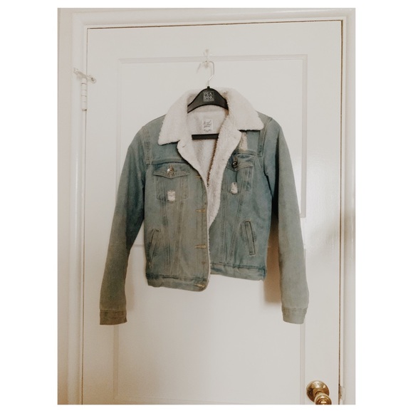 Raised By Wild // Sherpa Denim Jacket - Picture 2 of 9